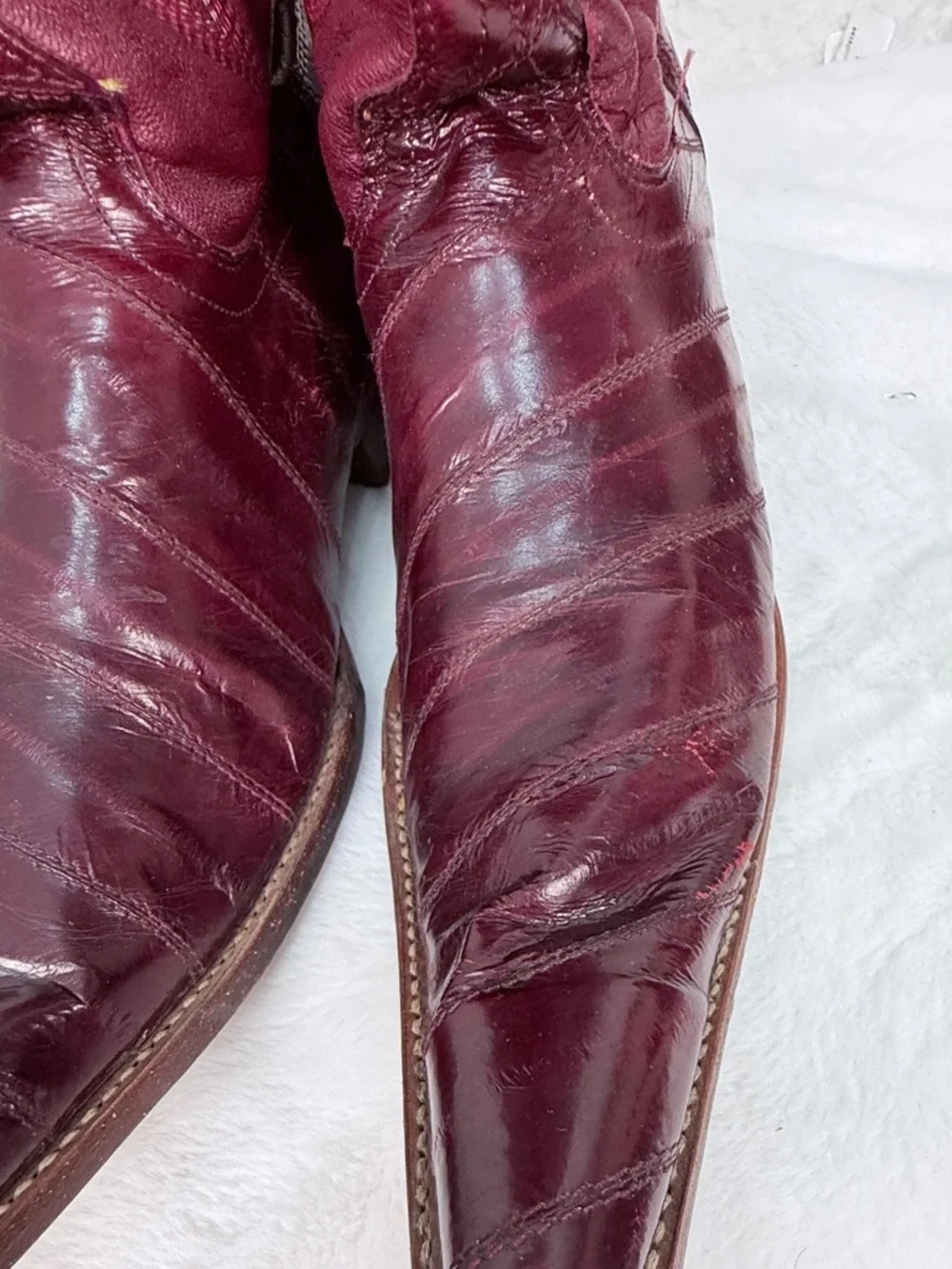 Los Altos Boots Mens 9 Genuine Eel Skin Burgundy Western Snip Toe Exotic Cowboy